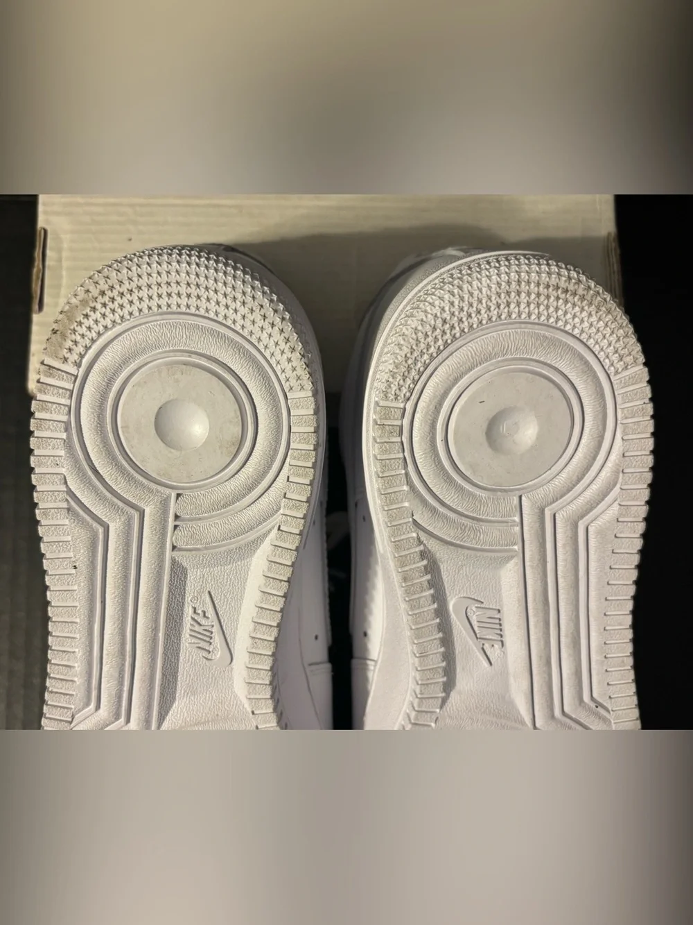 Nike Air Force 1 Mens Size 14 '07 Low Triple White Sneakers CW2288-111